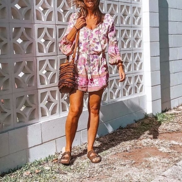 IN STOCK Boho Chic Floral Print Side ruched romper - Picture 4 of 7